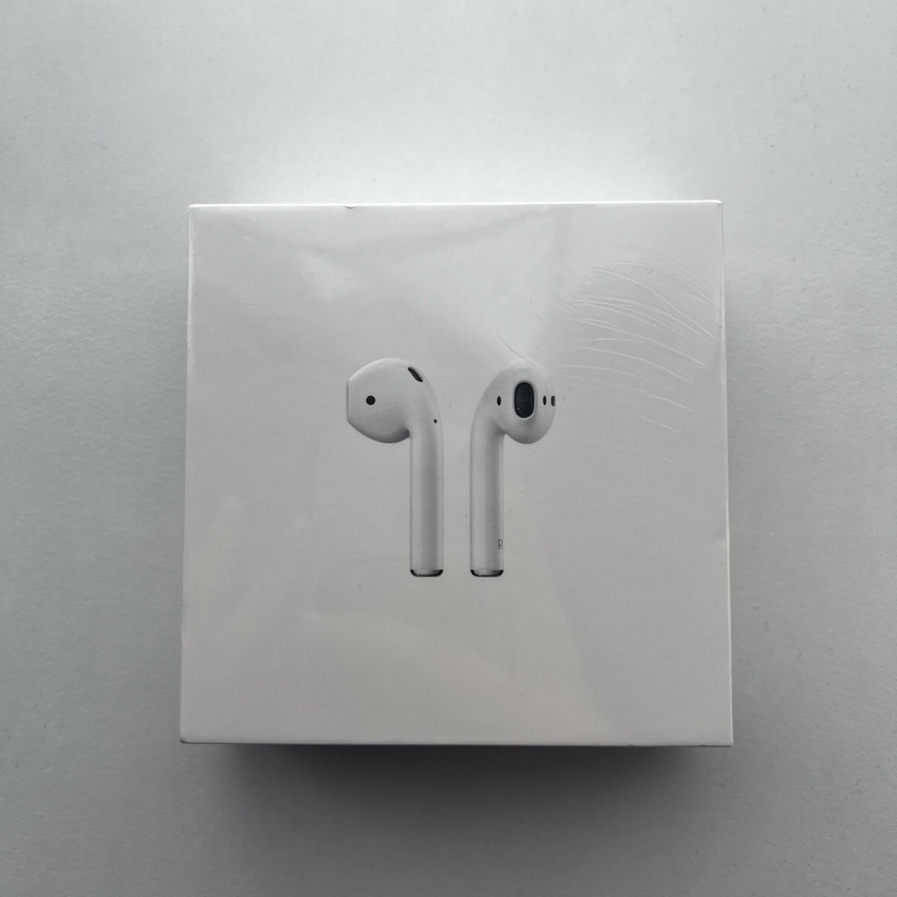 Apple 2nd generation Airpods